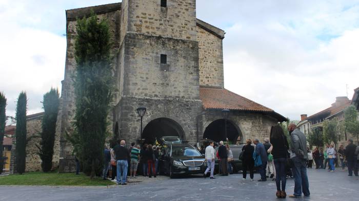 Hainbat alderdietako kideak  12 1500922012286