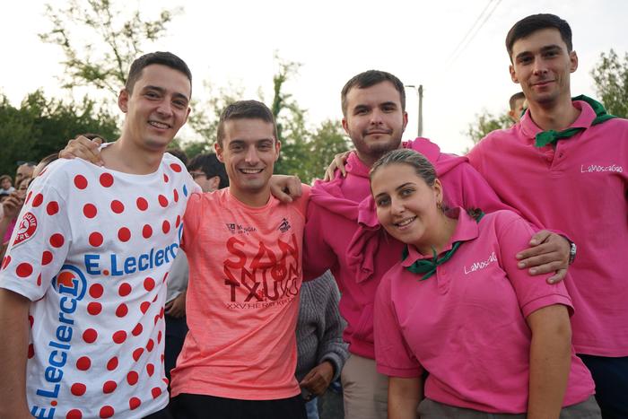 Arteko Gure Aman elkartu eta 67 1757796462456