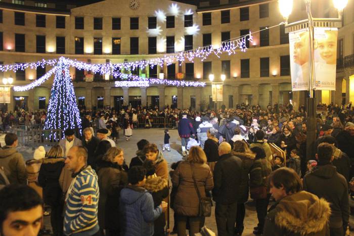 Olentzero eta maridomingi Ai 13 1514143441636