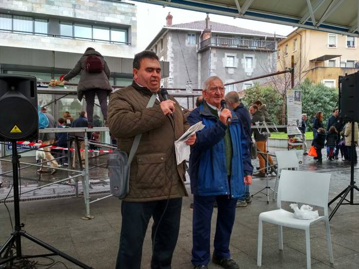 Gabonetako elkartasun azokak 20 1513599251328