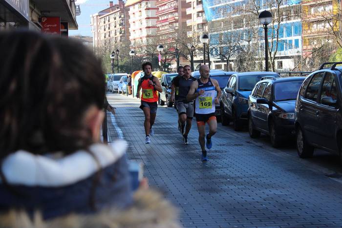 300 korrikalari baino gehiag 35 1517149970931