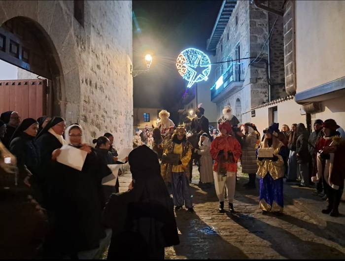 Hiru Errege Magoek ilusioz b 76 1767729385577