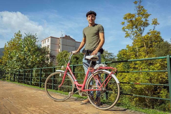 “Jendeak bozkatu nauelako heldu naiz honaino, eta neurria ematea  espero dut”