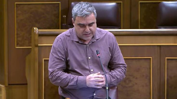 Mikel Otero EH Bilduko Kongresuko kideak Tubos Reunidoseko enplegua mantentzeko neurriak eskatu dizkio Espainiako Ekonomia Ministroari