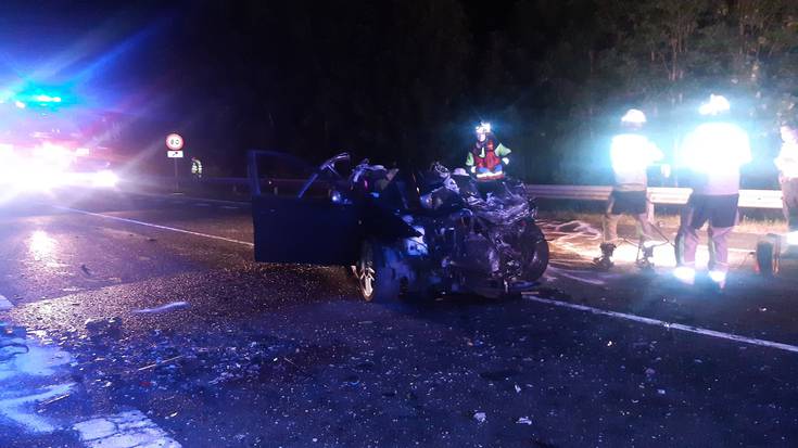 Zauritu larri bat furgoneta eta auto baten aurkako talkaren ondorioz, A-625 errepidean