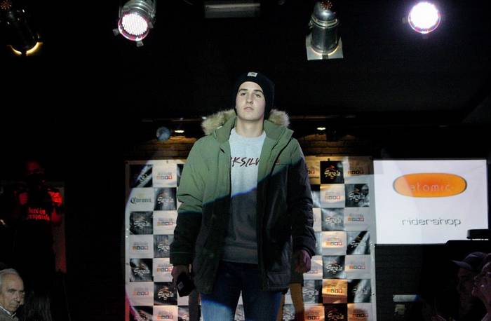 Gazela aretoa beteta Laudio  10 1512478119671