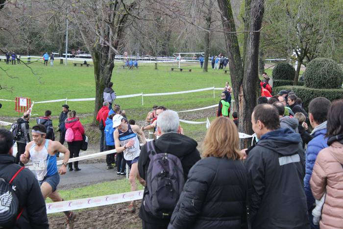 Ehunka lasterkarik bete ditu 14 1518371306289