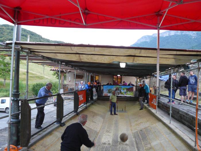 Julio Izarra eta Bego Perez  13 1560740905303