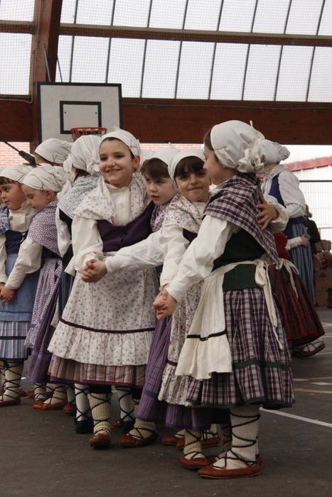 Dantzari Egunak herriguneko  71 1521467993974