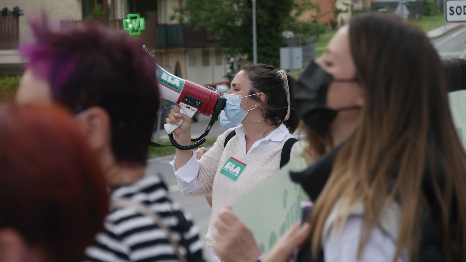 Zaintzako langileen egoera eta gatazka, kalera