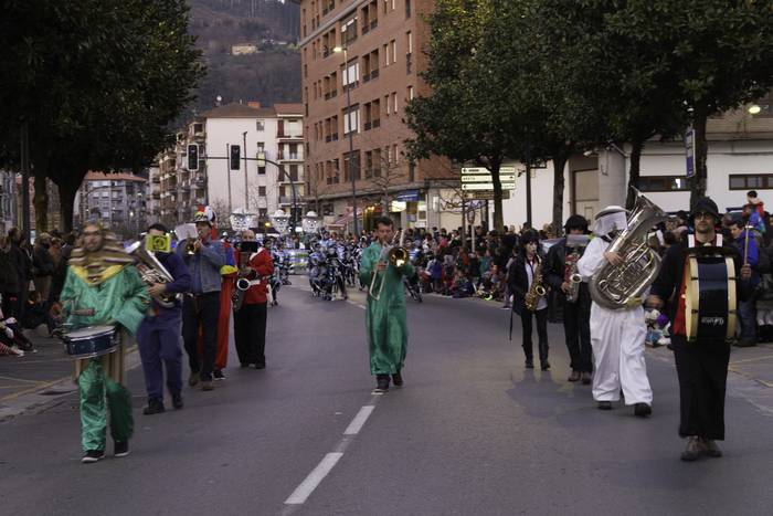 Mozorro koloretsuek ziprizti 43 1488187195728