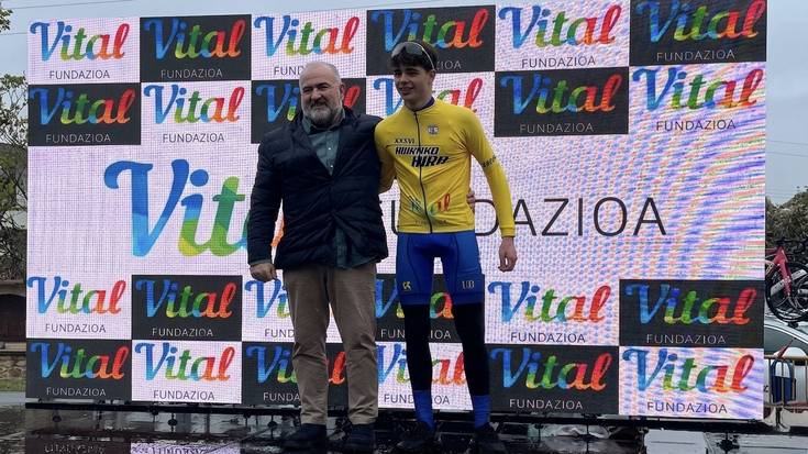 Nestor Herrera Mas lider izan da Menagarain