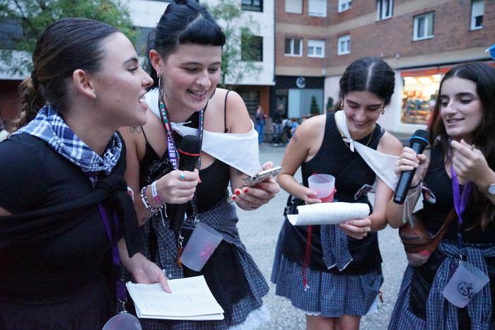 Kantukadak kuadrillen hainba 45 1756386332986