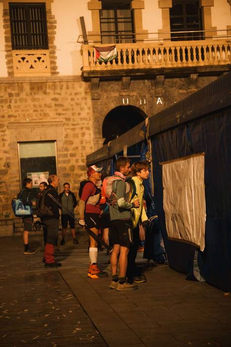 Gorobel Ibilaldiak ehuna men 6 1762257256092