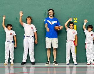 Jai Alai Pilota Elkarteak festa bilakatu zuen kirola