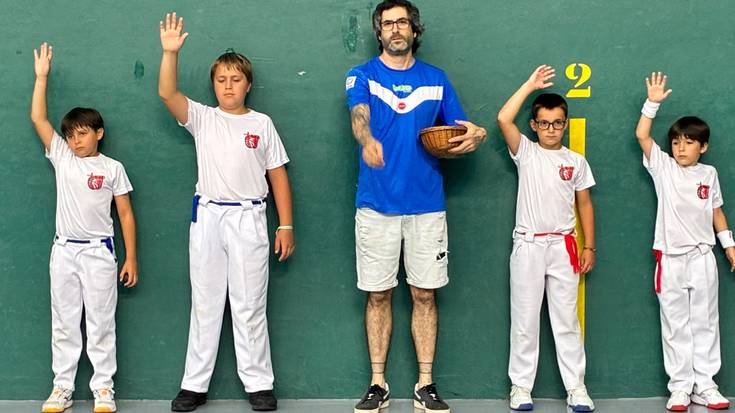 Jai Alai Pilota Elkarteak festa bilakatu zuen kirola