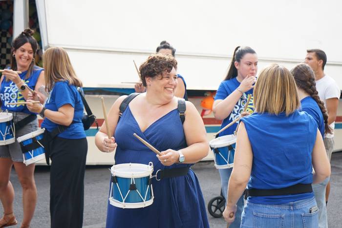 Danbor, buruhandi, dantza et 23 1758311897775