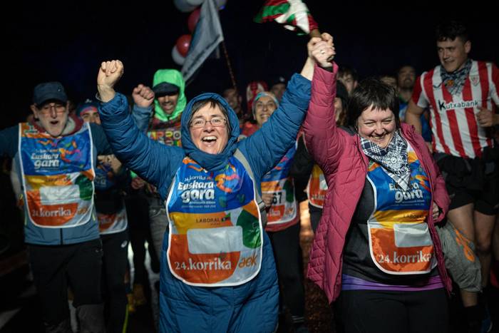 Ehunka lagun atera ditu Korr 38 1774596790475