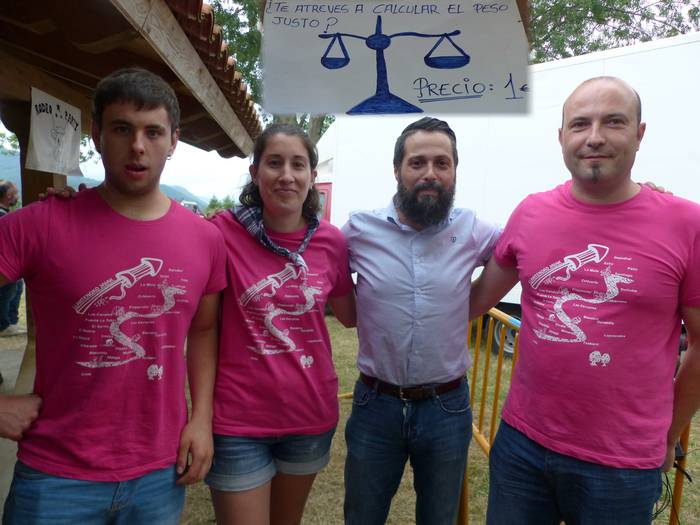 Jende ugari bildu zen Ama Zu 10 1565382302405