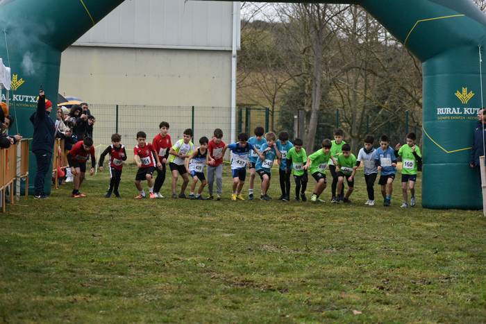 Igandeko hotzari iskin egin  63 1770731246206