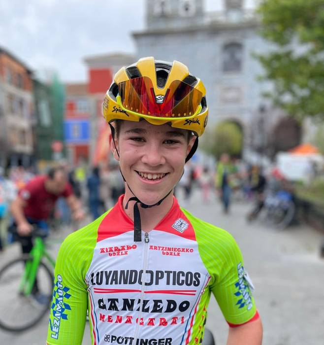 Mikel Llorente Padurak irabazi du Orduña City Cross lasterketa kadete kategorian