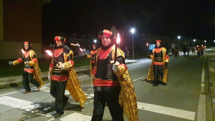 Hiru Errege Magoek ilusioz b 81 1767729389067