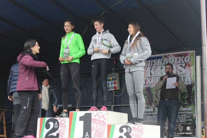 Ehunka lasterkarik bete ditu 111 1518374911498