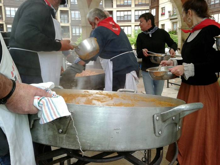 Egunez ere hartu zituzten hi 42 1526229177908