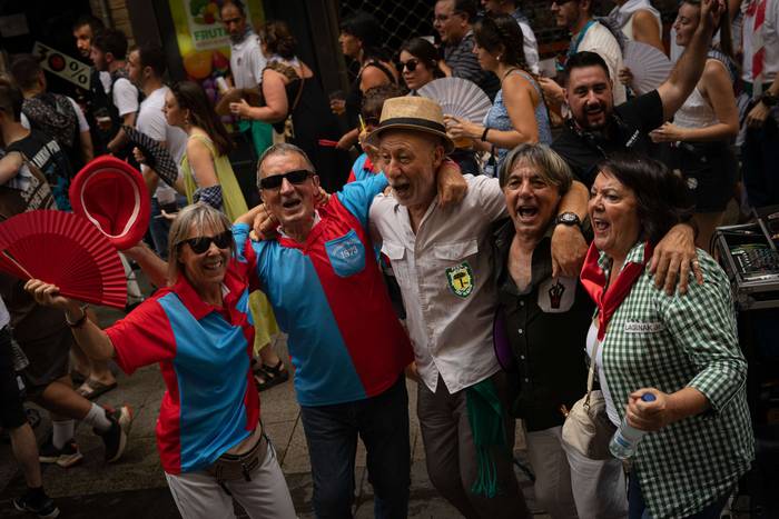 Festa-giro goria piztu du La 61 1755257044428