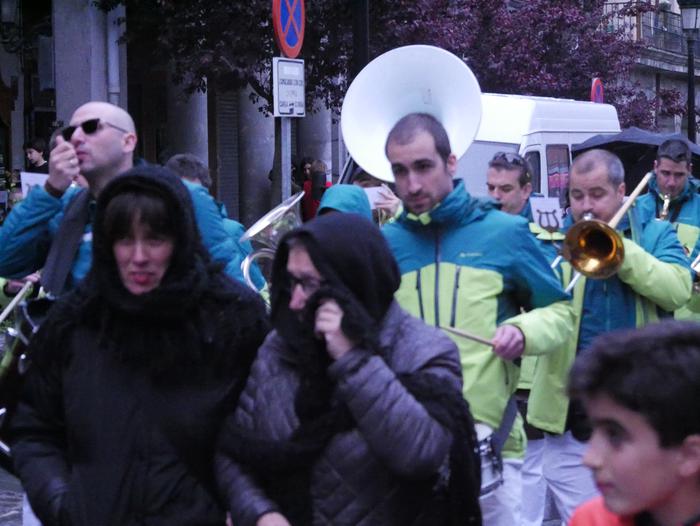 Bihotzaren erreketarekin ama 35 1526280588146