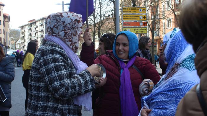 Greba feministaren goizeko t 177 1520520727088