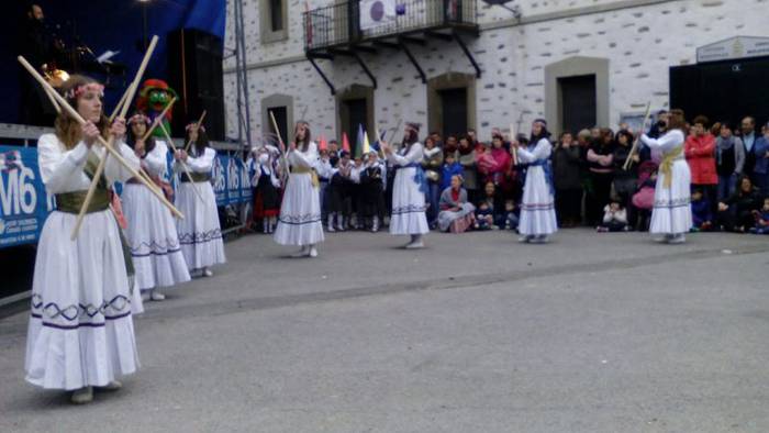 Dantza eta musika artean has 3 1524868734834