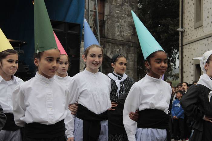 Dantza eta musika artean has 28 1524868902264