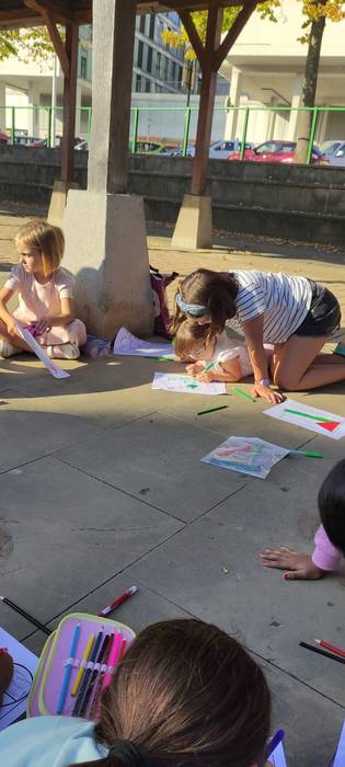 Aretako umeekin landu dute b 2 1760465570583