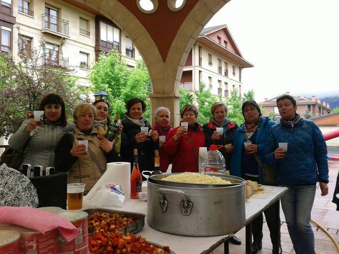 Egunez ere hartu zituzten hi 30 1526228993008