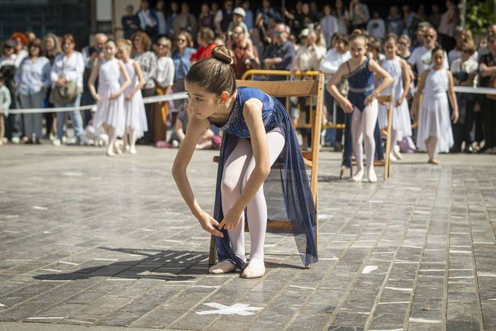 Dantzaz bete dute Amurrioko  50 1776607540764