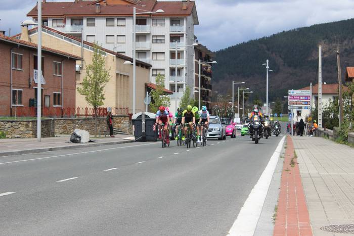 Euskal Herriko itzuliak esku 19 1522848898388