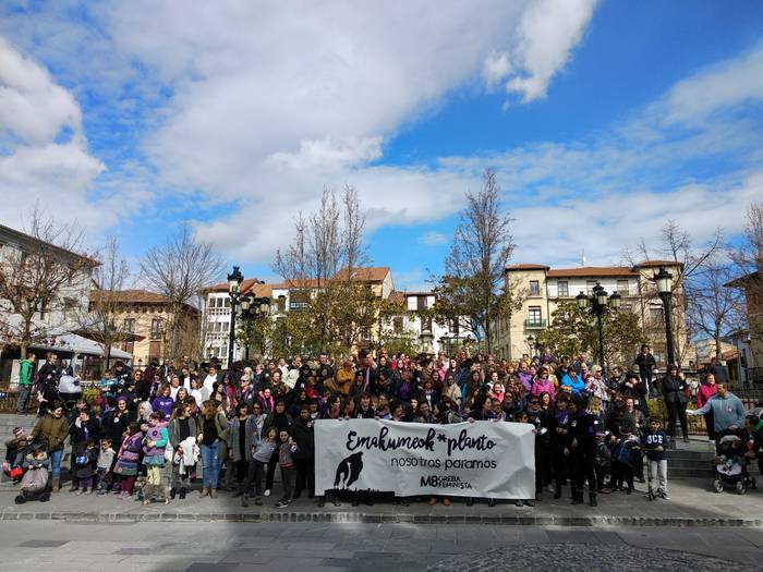 Greba feministaren goizeko t 124 1520519554691