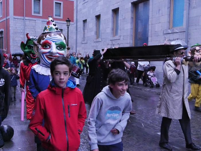 Bihotzaren erreketarekin ama 51 1526280969681