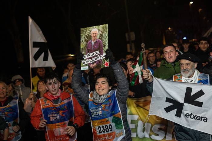 Aldarrikapenez eta pirotekni 32 1774600266839