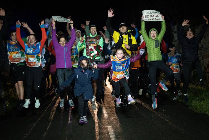 Ehunka lagun atera ditu Korr 15 1774596749285