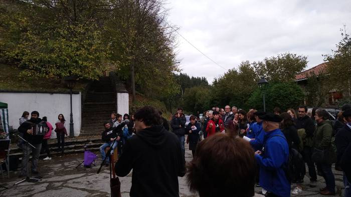 Herri giroa nagusi Zolloko J 8 1510555257014