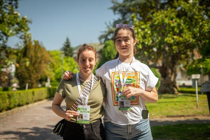 “Jende askok pentsatzen du desgaitasun intelektuala dugun pertsonok ez dugula ezer interesgarririk esateko, baina agian ez dira inoiz gu entzutera geratu”