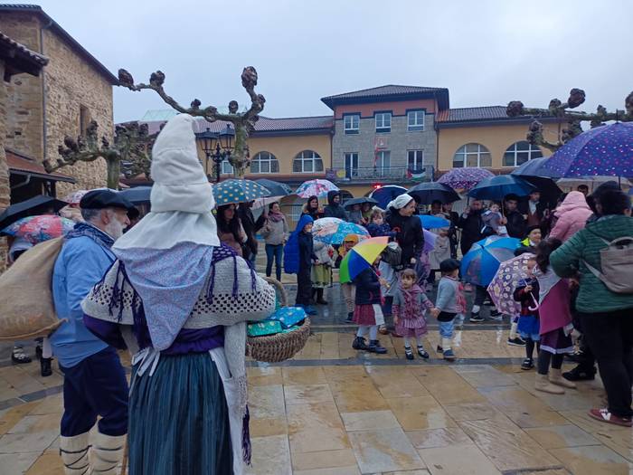 Mari Domingiren alaitasunak  12 1766617274814