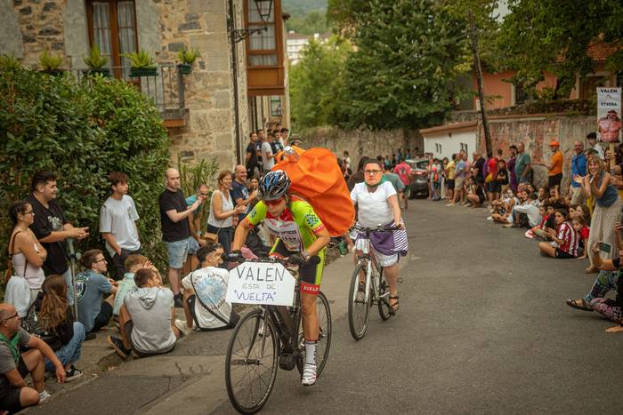 Bizikletak irudimenez jantzi 103 1757325970089