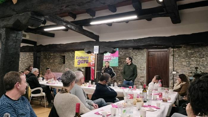 Bertsolaritzak badu harrobia 11 1770485494306