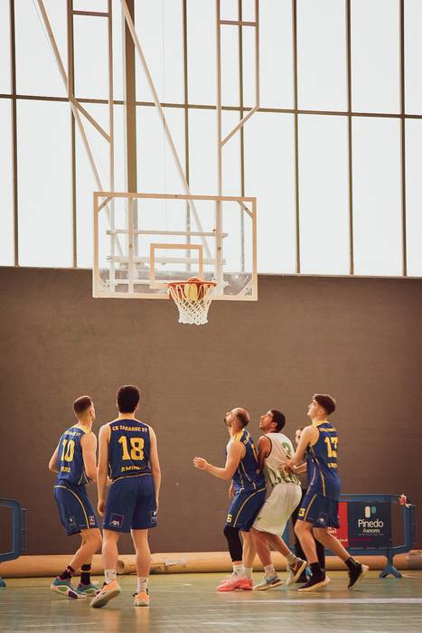 Zaraobe Saskibaloi Taldea bi 50 1748266139572