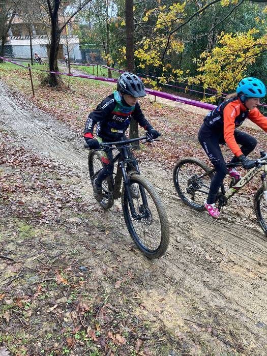 Zirkuitu gogorra izan zuten  30 1768228078009