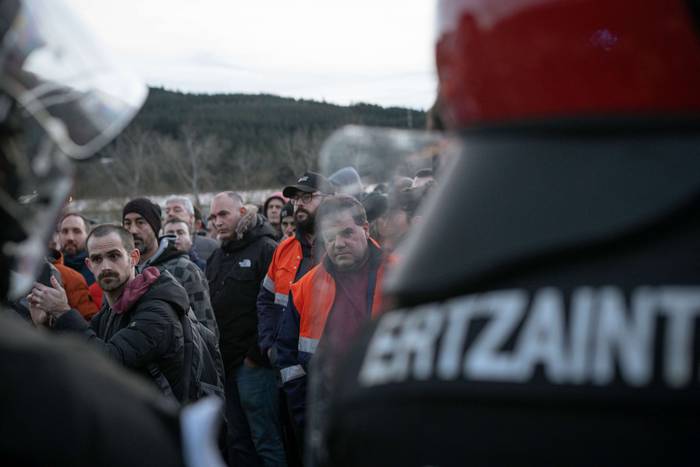 Piketeak, Ertzaintza eta esk 27 1770667638932