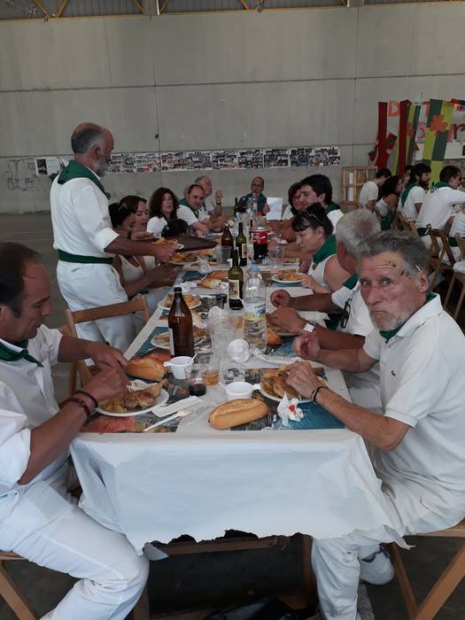 Dantza Lagunak taldeak 51. u 18 1498037775906